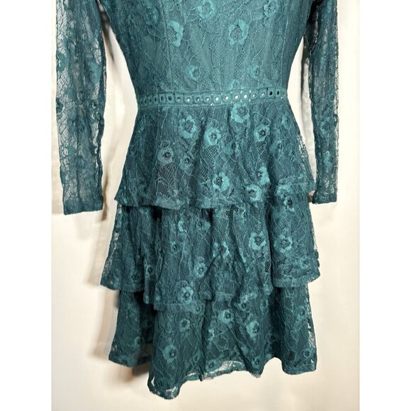 Holiday Green Lace Ruffled Long Sleeve Mini Dress Size XS Christmas Party - Picture 3 of 8